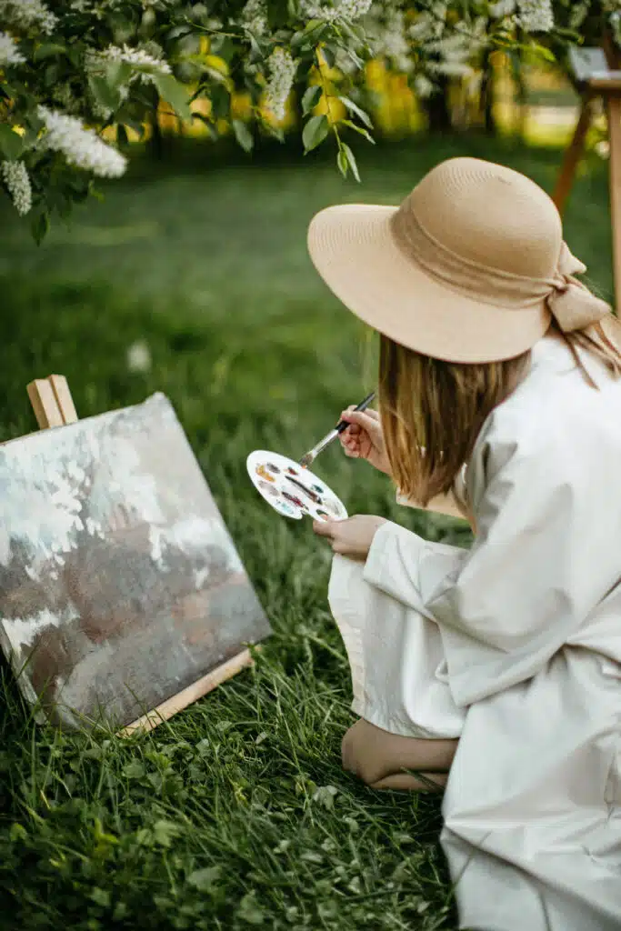 pexels-artist painting